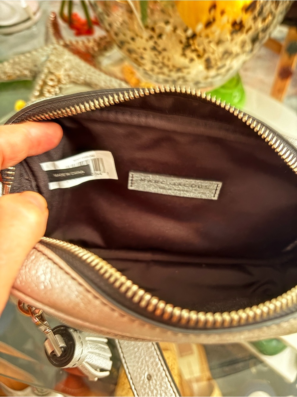 Marc Jacobs Metallic Silver Leather Crossbody Camera Bag - Picture 5 of 5